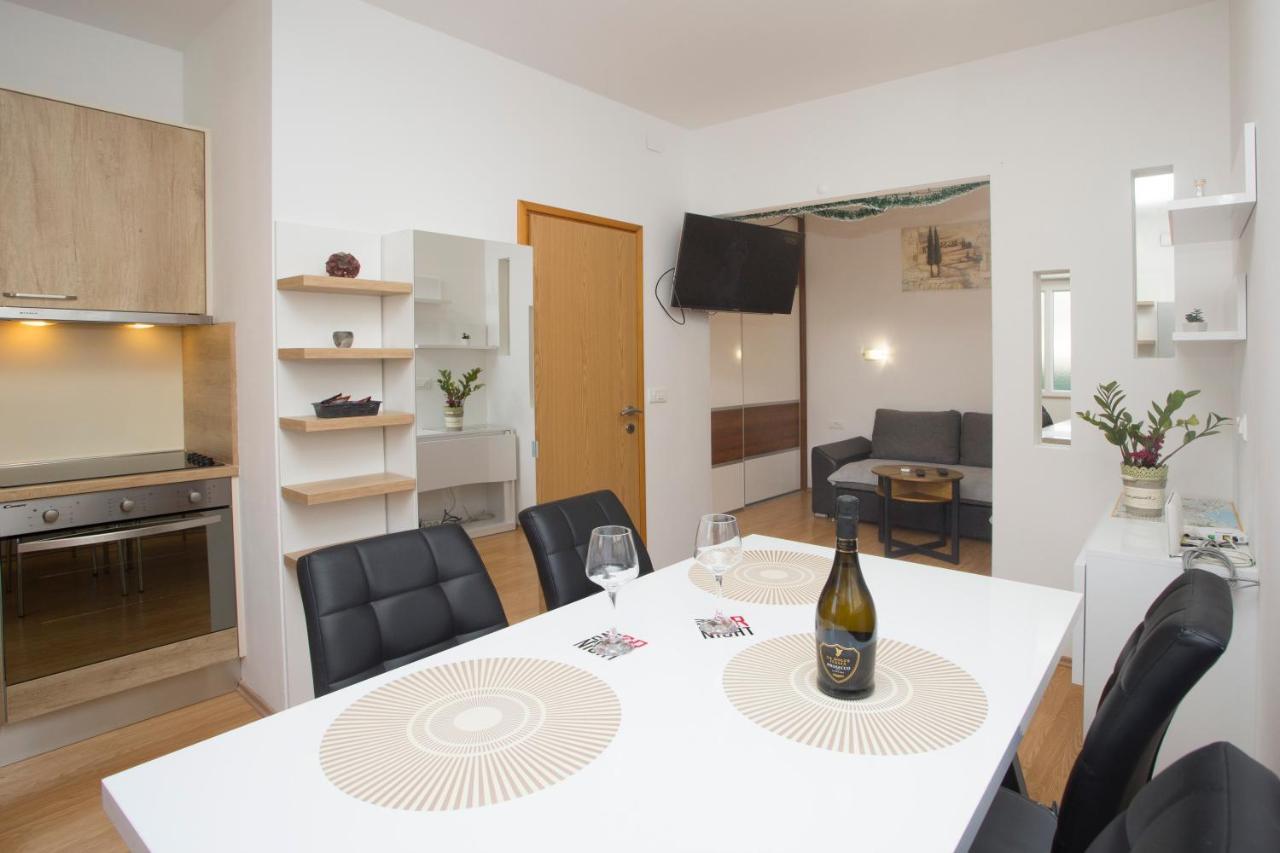 Apartment Adria Σπλιτ Εξωτερικό φωτογραφία