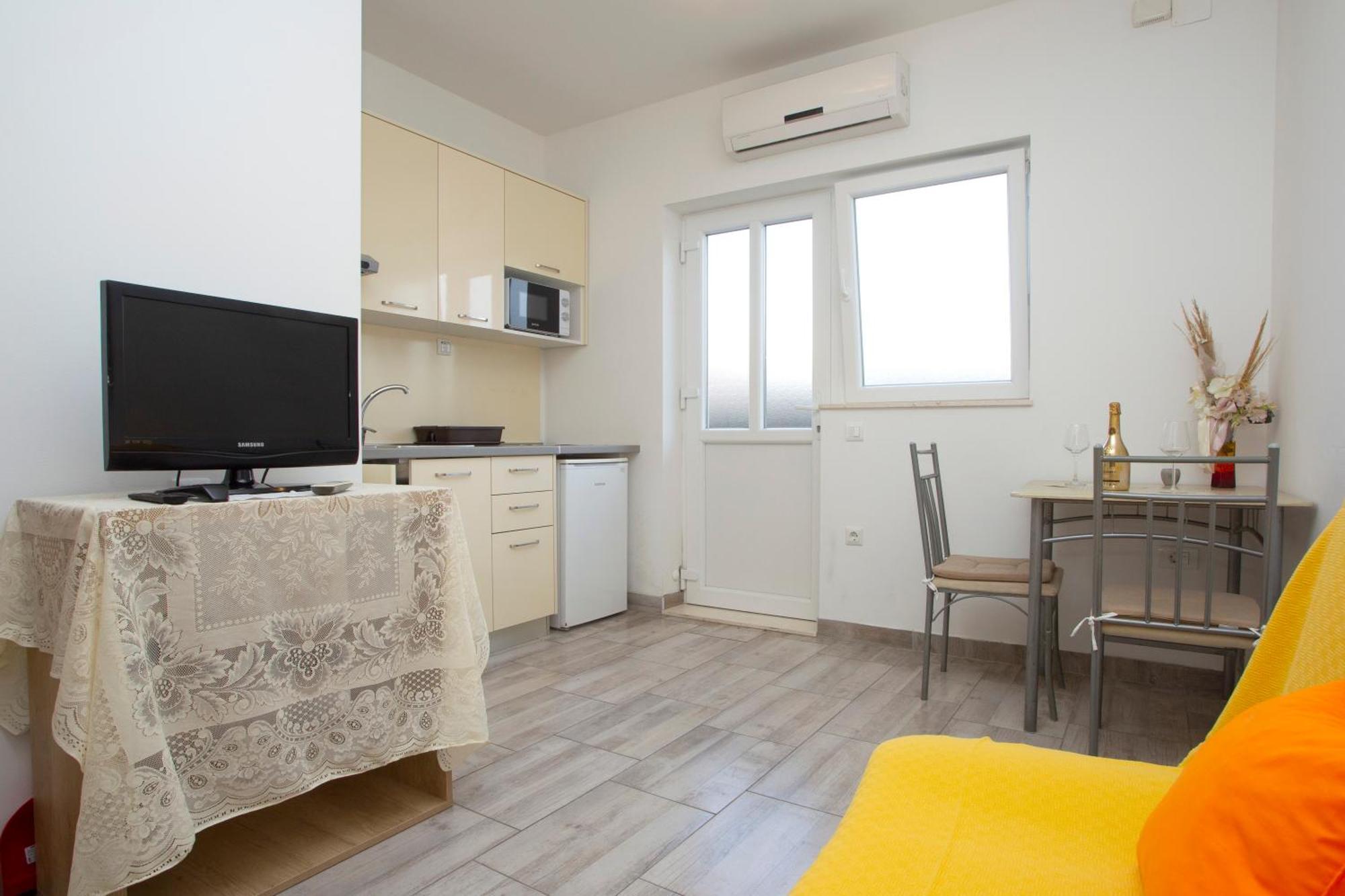 Apartment Adria Σπλιτ Εξωτερικό φωτογραφία